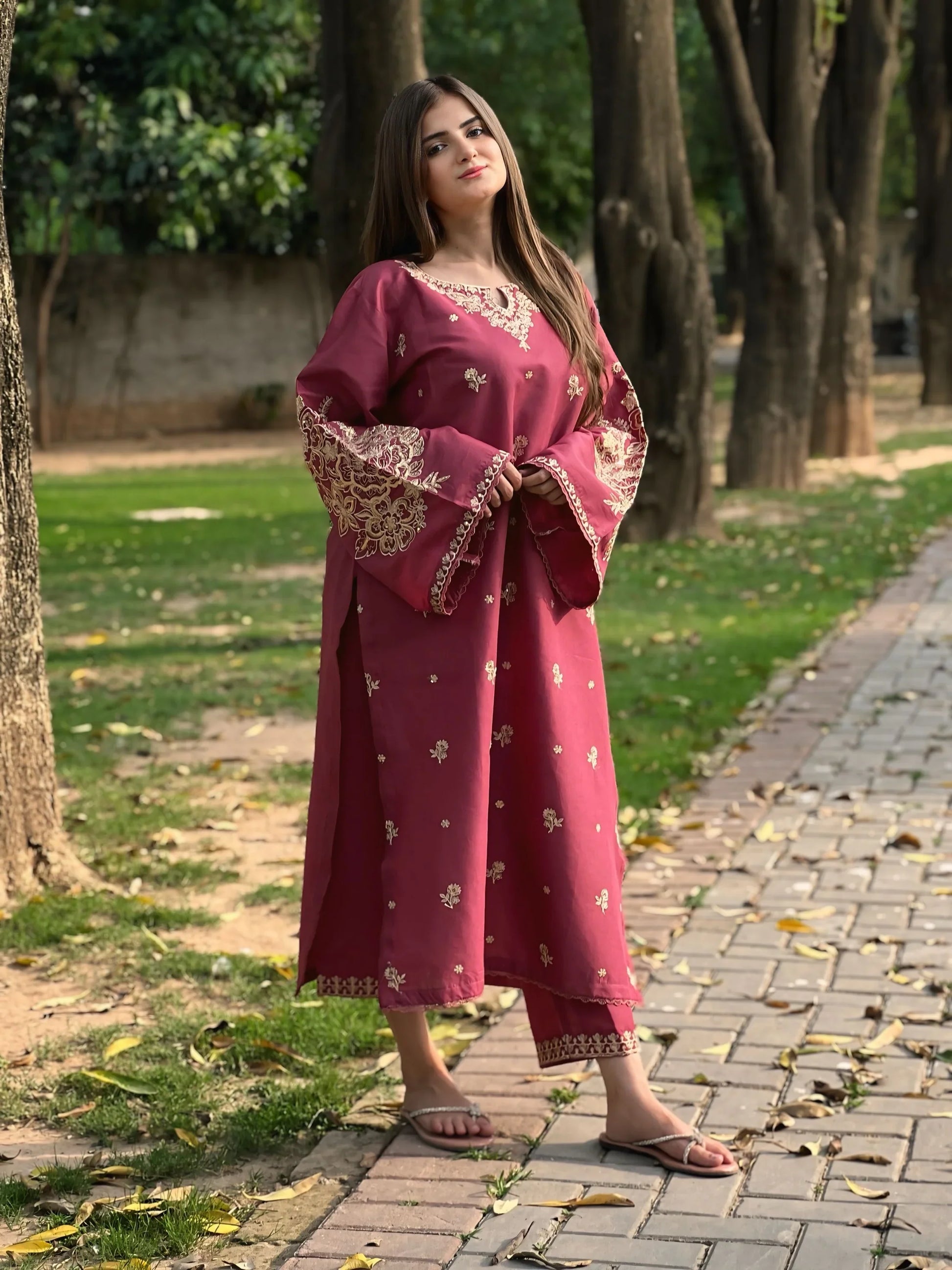 2 pc - MUAVE Embroidered Co Ords set