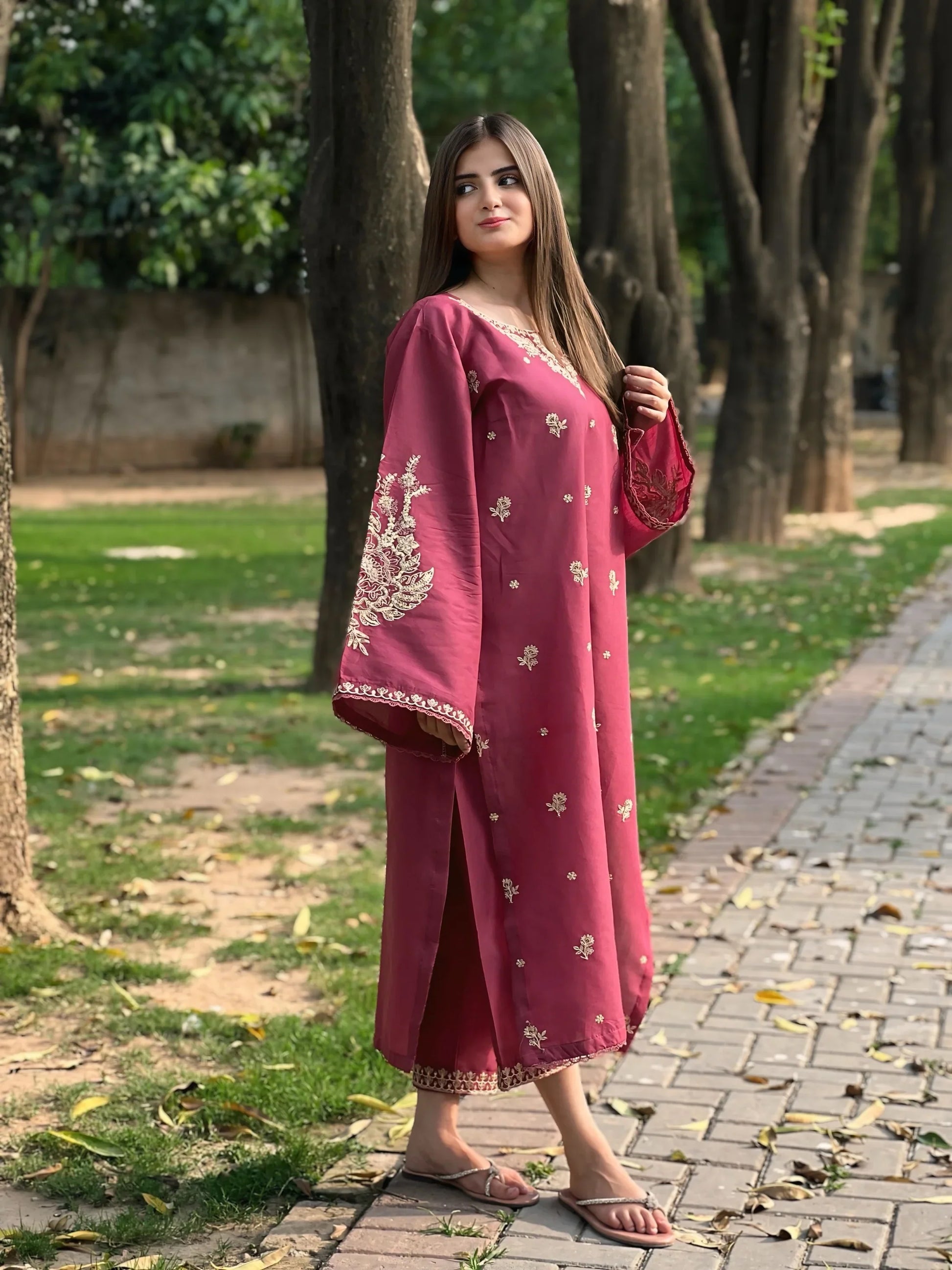 2 pc - MUAVE Embroidered Co Ords set